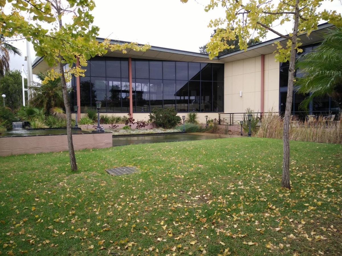 Breakfree Wirrina Cove Hotel Exterior photo